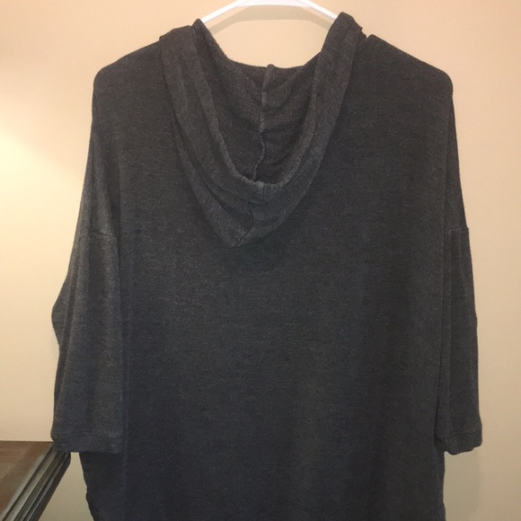 Workshop Republic Clothing Gray Hoodie in Small - Picture 6 of 7